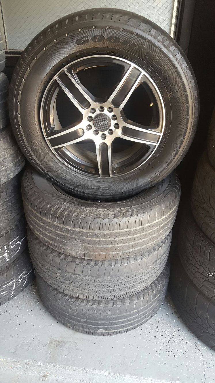 17" MB WHEELS 5 LUG UNIVERSAL