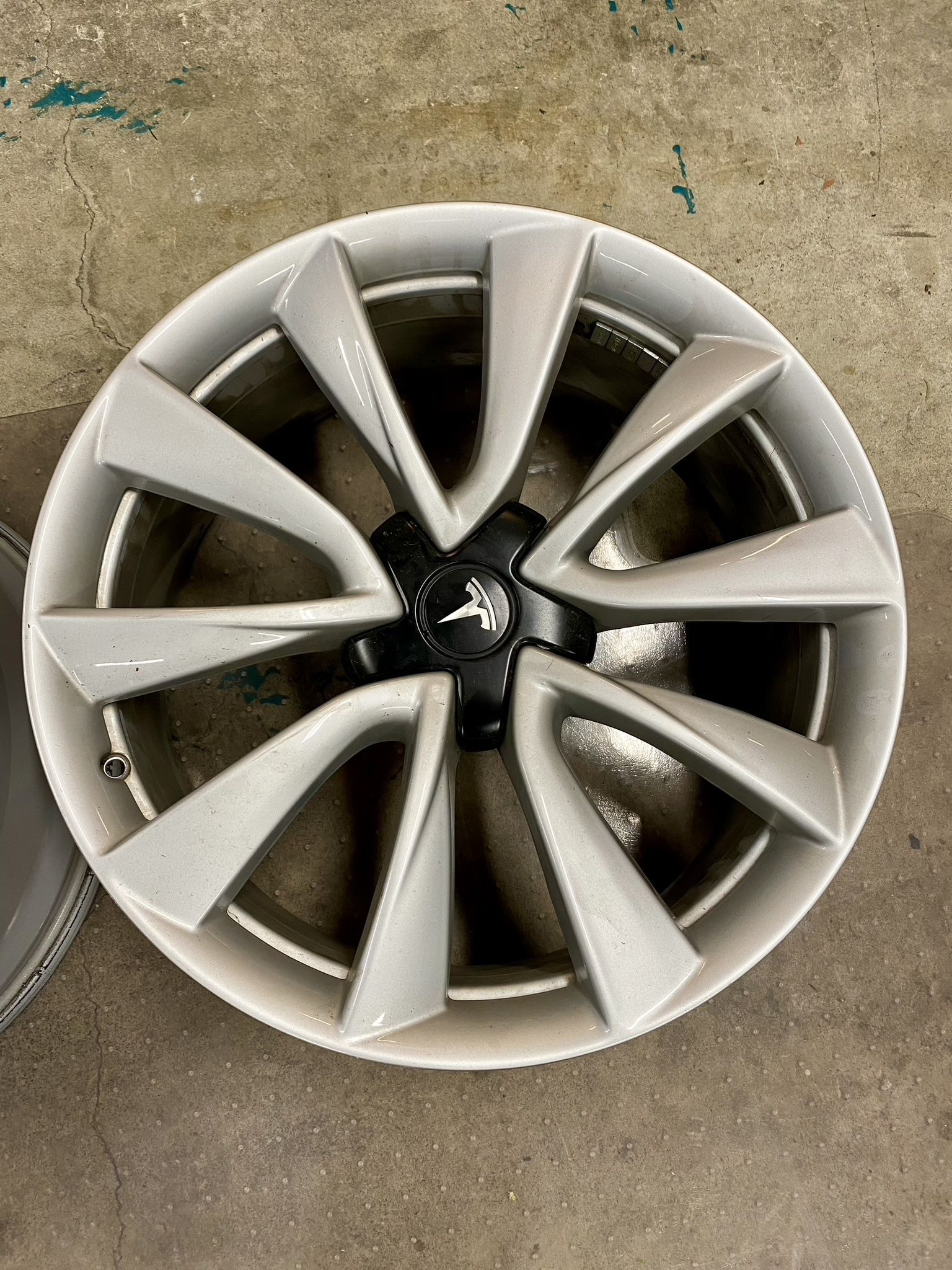 2019 Tesla Model 3P Items For Sale