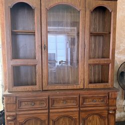 Free China Cabinet