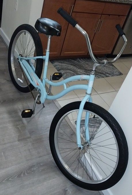 Sun Revolutions CB-26 Cruiser (670536)