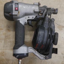 Porter and Cable RN175C roofing coil AIR nailer pre owned 886304-2 