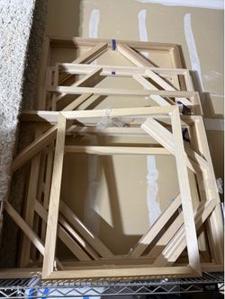 Picture wood frame for canvas price for each time is different