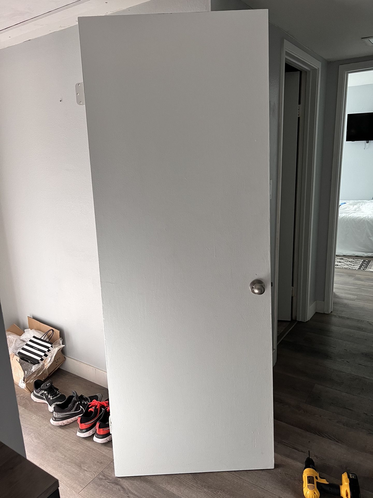 Interior Door 29 3/4 X 79 1/4