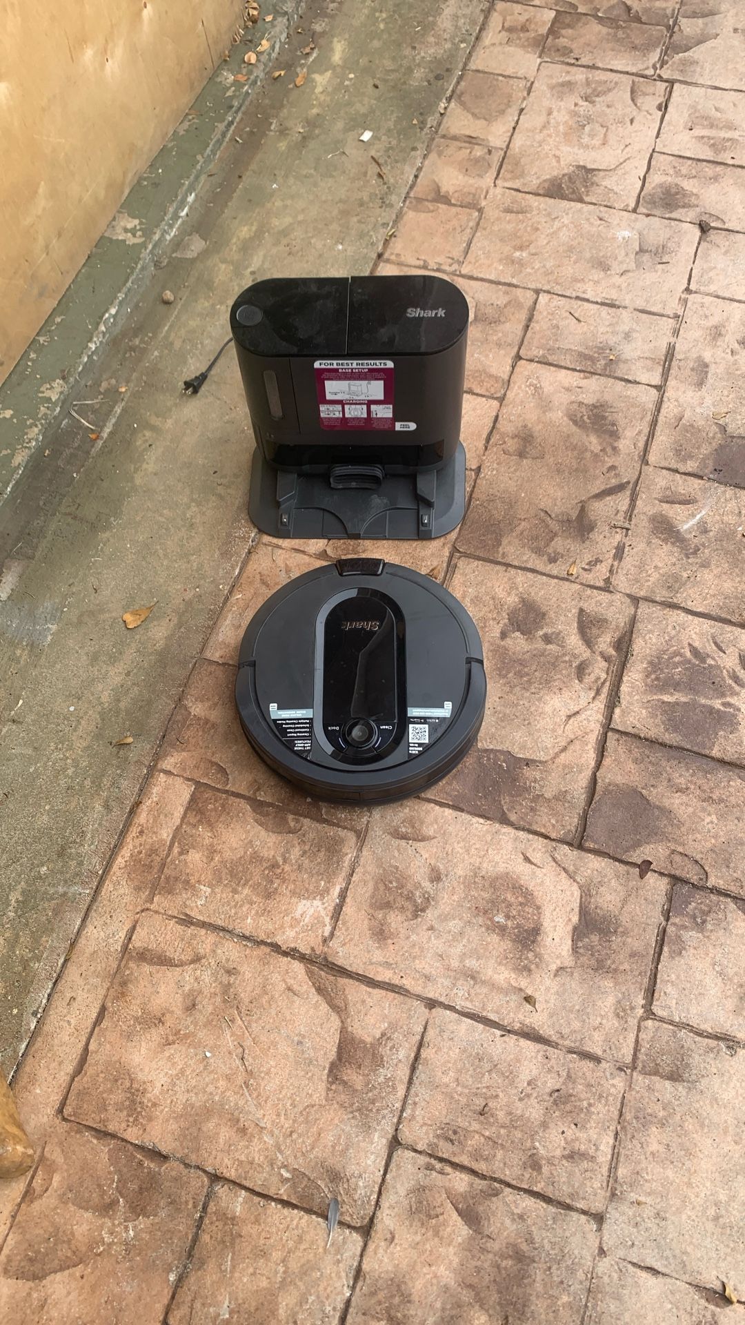 Shark Vacuum Cleaner
