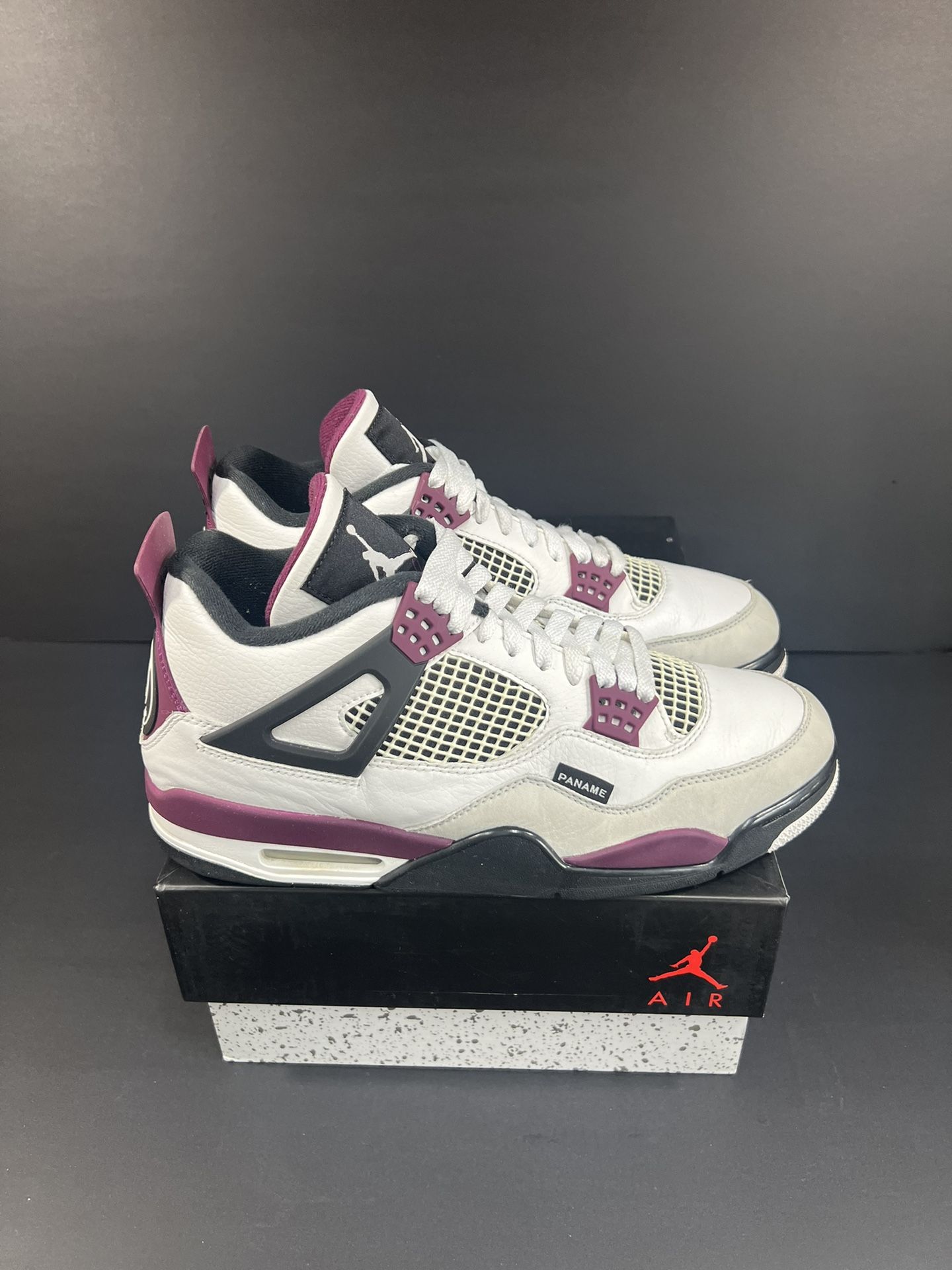 Jordan 4 PSG Paris