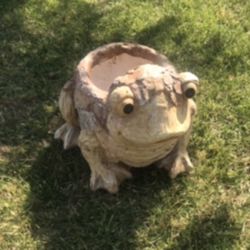 New Flower Pots Made Out Of Resin 