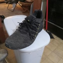 Mens Puma Tennis Shoes