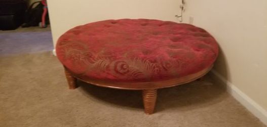 Large ottoman