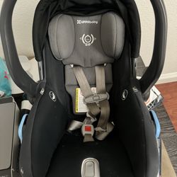 Uppa Baby Carseat 