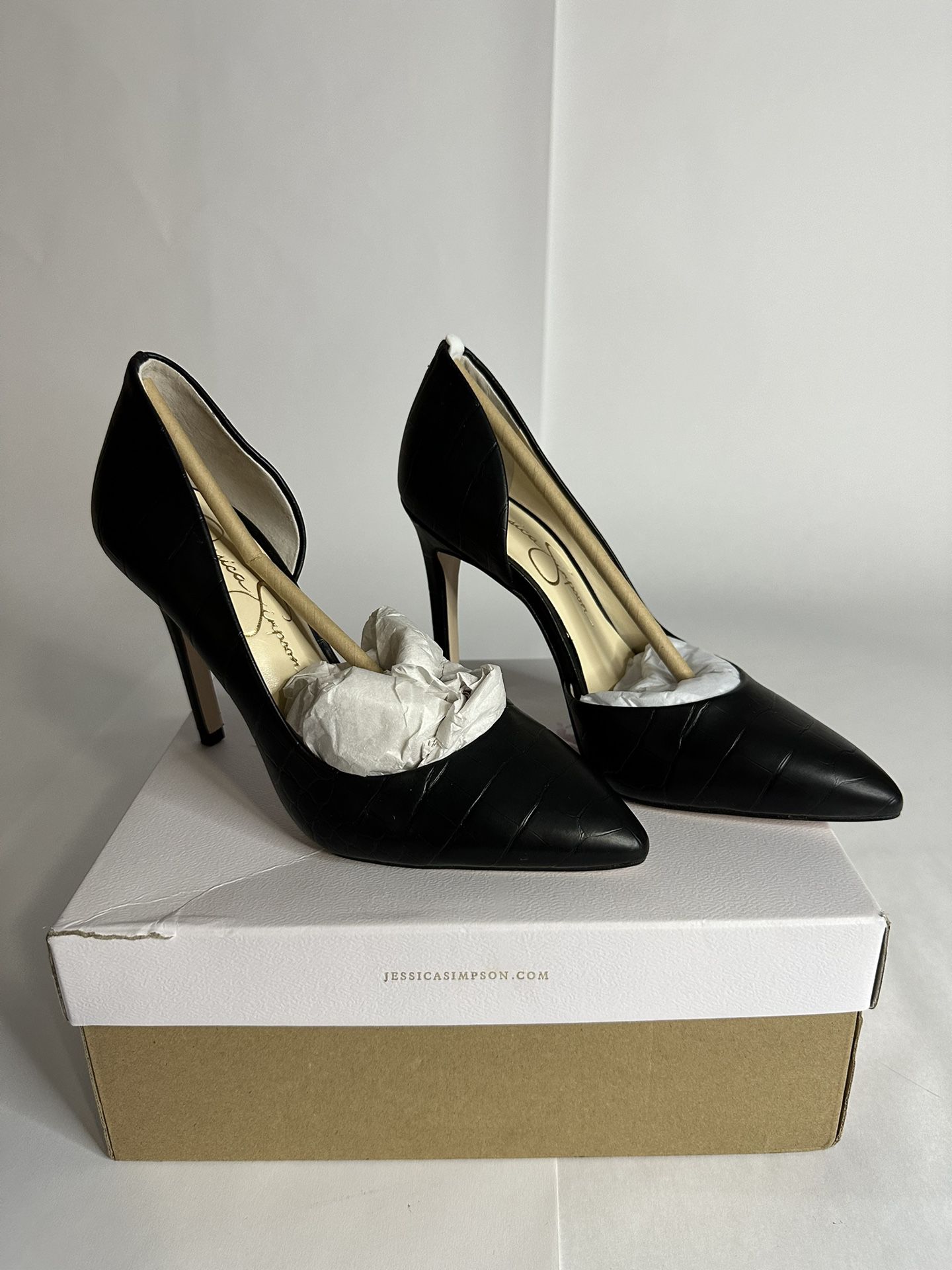 JESSICA SIMPSON PARYN BLACK LEATHER HIGH HEELS- POINTED TOE PUMPS SIZE 5M