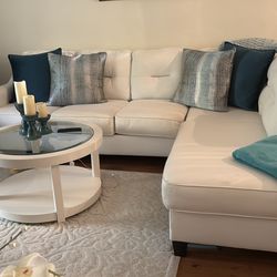 Sectional sofa and coffee table