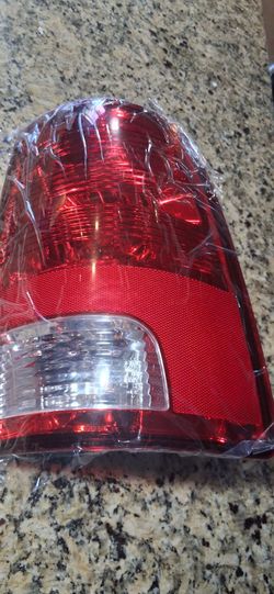 2009-2020 dodge ram passenger taillight
