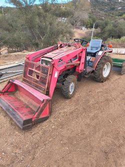 Massey Ferguson 1242