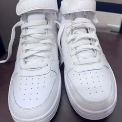 Nike Shoes Size 7 Youth 