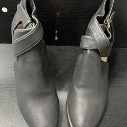 Women’s Heels 