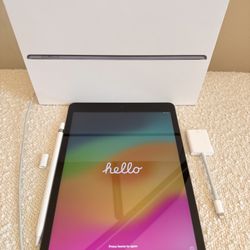 Apple iPad Bundle