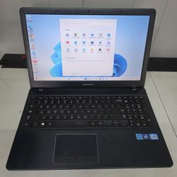 Samsung Intel Core i5 16gb Laptop