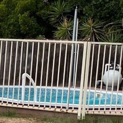 2 Fence Panel Pieces and 2 Fence Posts