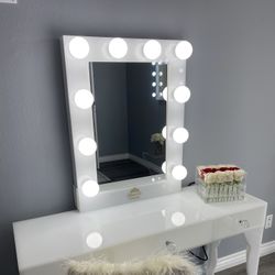 Vanity Mirror ✨🤍