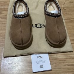 Brand New Ugg Tasman Women’s Slippers in Chestnut Size 8