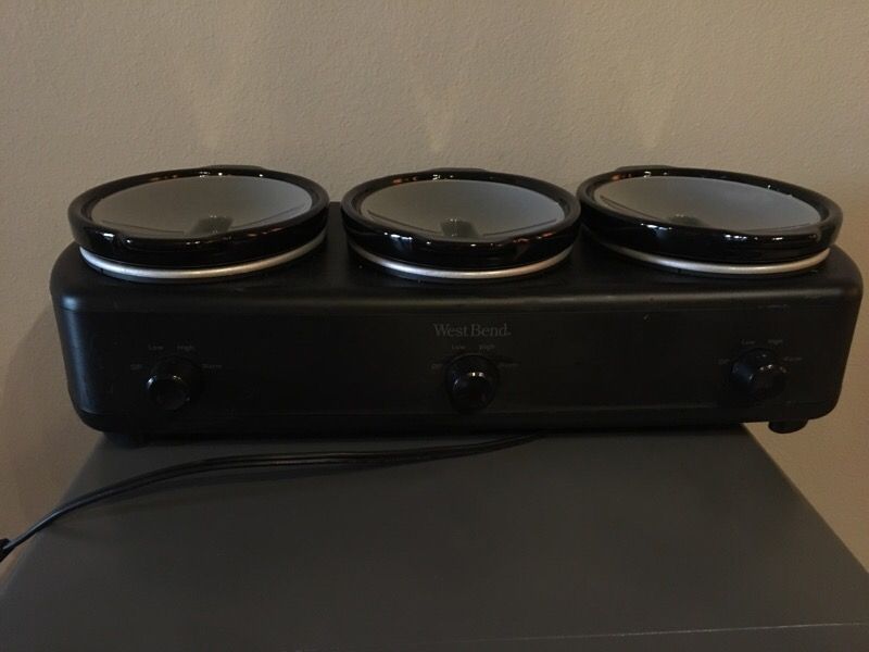 West Bend Triple Slow Cooker Model MD-QH4501