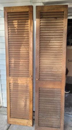 Wood Louver Doors 76L x18W