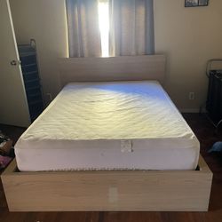 Queen Size Bed & Frame 