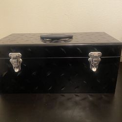 Husky tool box new