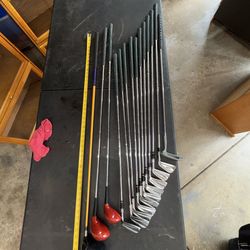 Full set of Wilson staff tour blade golf clubs w/2  Taylormade 360 Ti driver & tailor-made bag