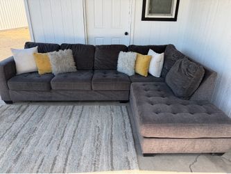 Sectional couch