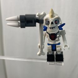 Lego Minifigure njo003 Nuckal Skulkin 2011 Ninjago Complete w/ Weapon (Rare Collectors Item!)