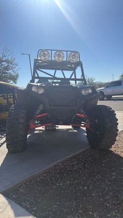 For sale 09 rzr 800 clean title long travel