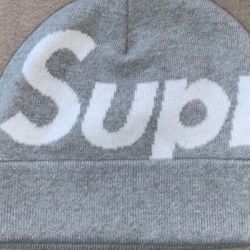 Supreme Big Logo Beanie (FW25)
Gray
