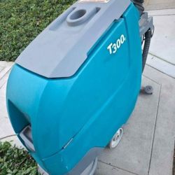 T300 Commercial Floor Scrubber