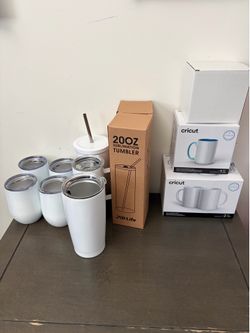Sublimation mug press and blank mugs