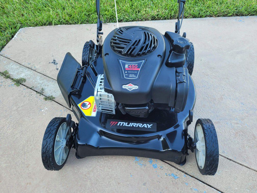 NEW MURRAY 20" LAWN MOWER  (Retails For $299)