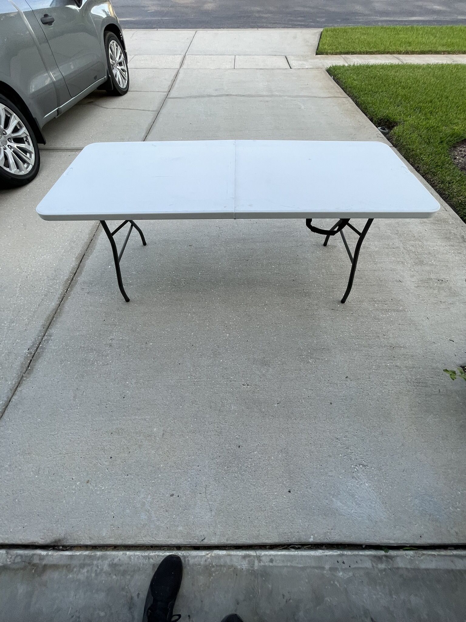 6FT X 2.6FT COSCO FOLDING TABLE