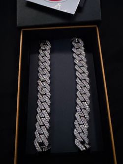 Silver chain