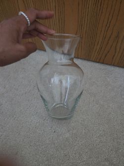 Glass vase