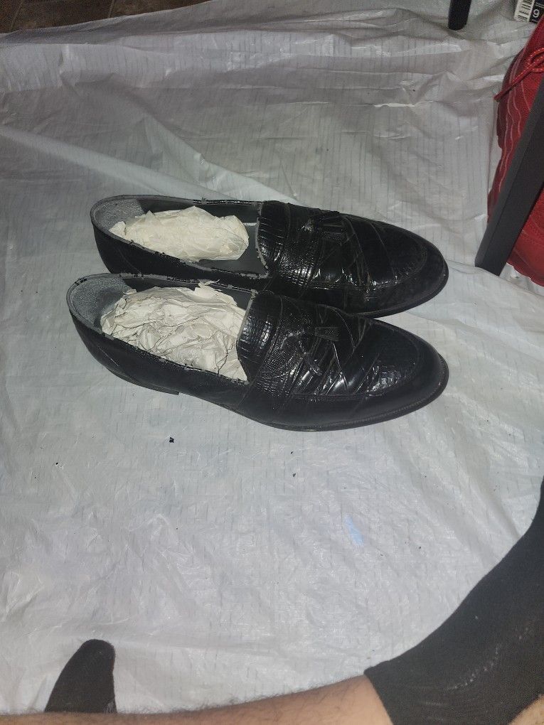 Stacy Adams Genuine Snake Skin- Size 12