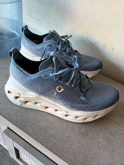 On Cloudsurfer Running Shoes – Blue.