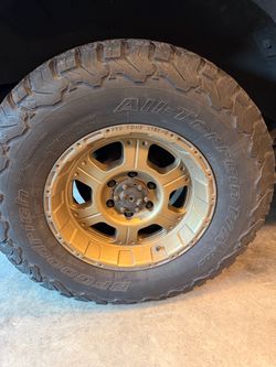 Pro Comp Xtreme Wheels with BFGoodrich All-Terrain T/A KO2 Tire