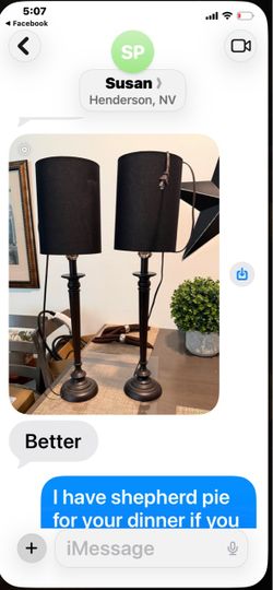 2 lamps