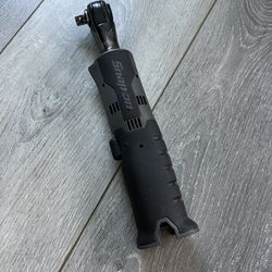 Snap On Tools 3/8 Ratchet 14.4v