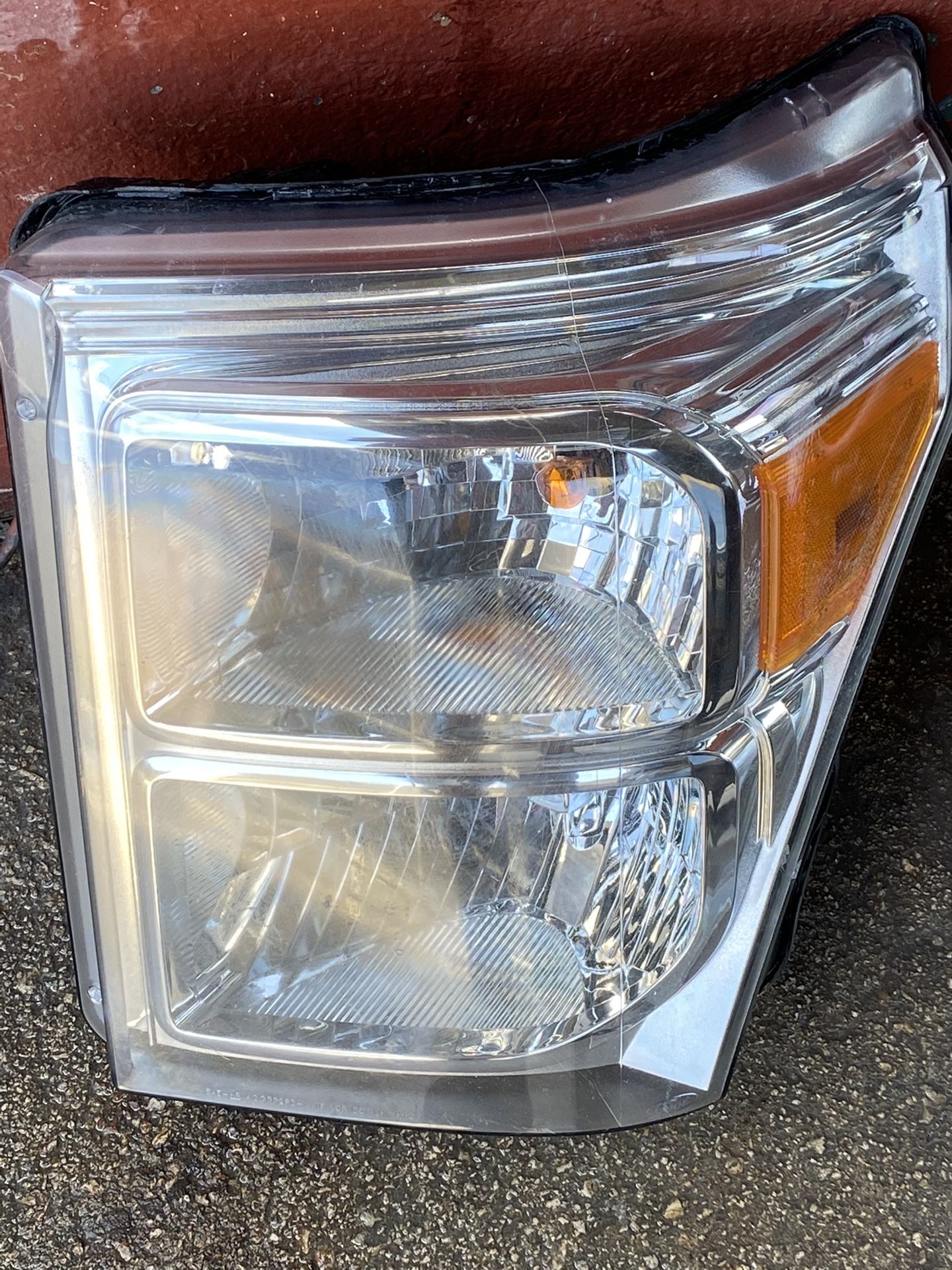 2011-2016 Ford F-250, F-350, F-450 Left Headlight OEM