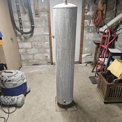 40 Gal. H2O Water Tank