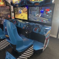 Dual H2Overdrive Racing Arcade Game