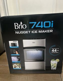 Ice Maker 🧊