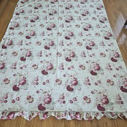 $35.00 - WAVERLY Garden Room, "Norfolk Rose" Collection - Full/Queen Flat Bedsheet with Ruffles OR Craft Fabric!  104" x 76"/Like New !!