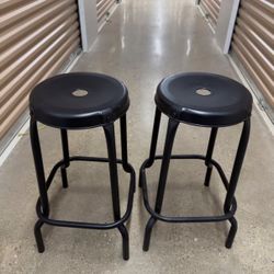 Black Metal Bar Stools 
